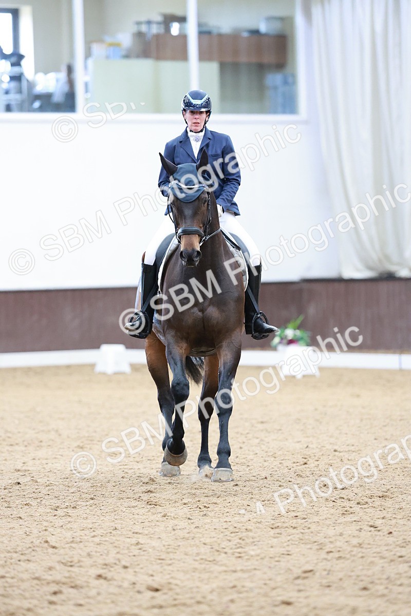 SBM_008869 - Class 6b - Novice 6 - 11.02-12.19