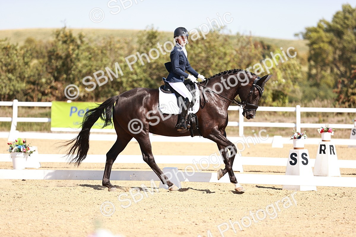 SBM_004865 - Class 12 - Novice 5 - 12.02-12.44