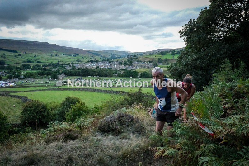 DSCF5184 - Reeth Fell race seniors