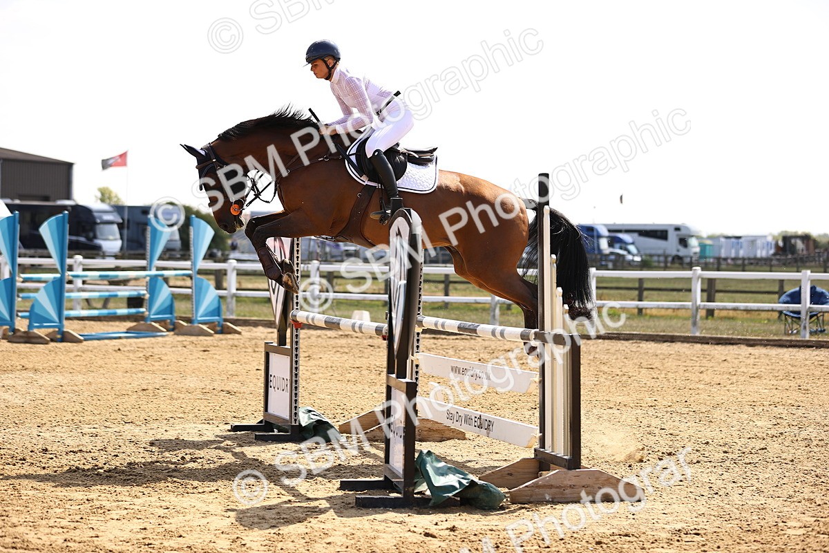 SBM_006743 - Class 12 - Amateur Championship Qualifier 1.05m