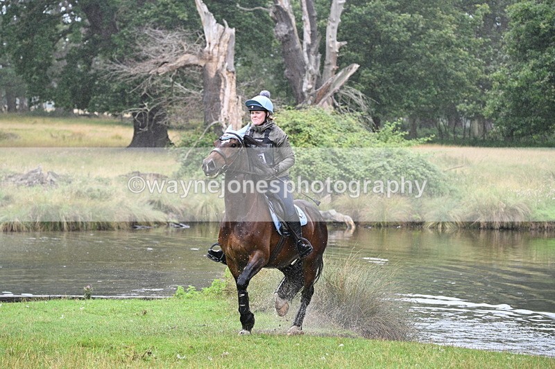 WJ7_9047 - Time at Water 11:53 to 12:23