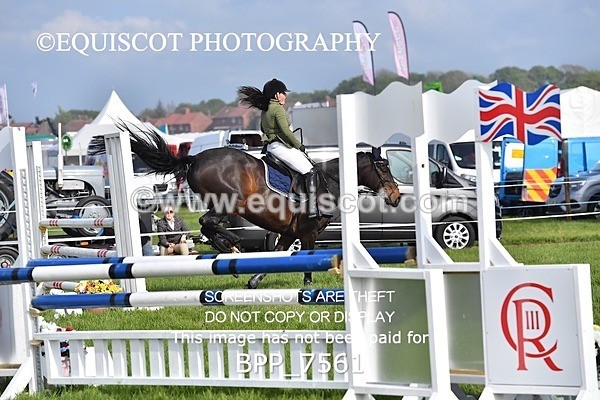 BPP_7561 - CLASS 6 Nisbets Fresh From The Farm & The Golf Inn 1.00m Amateur Championship