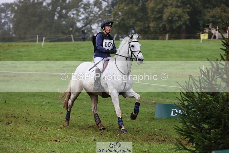 231021-110100-14051 - 651-RATHNAGREW.GREY.TEX-Nicola.Horsley-gubbins-SC+XC