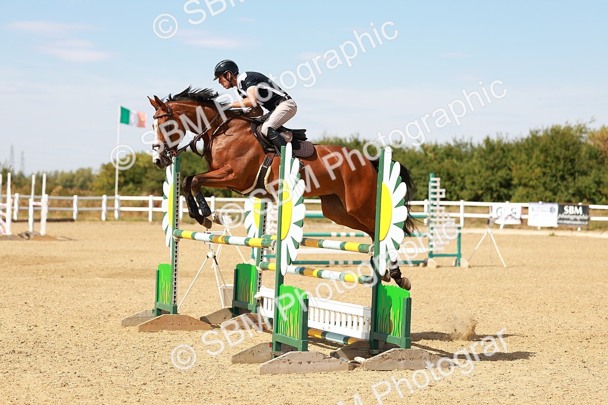 SBM_003942 - Class 15 - Senior 1.15m Open
