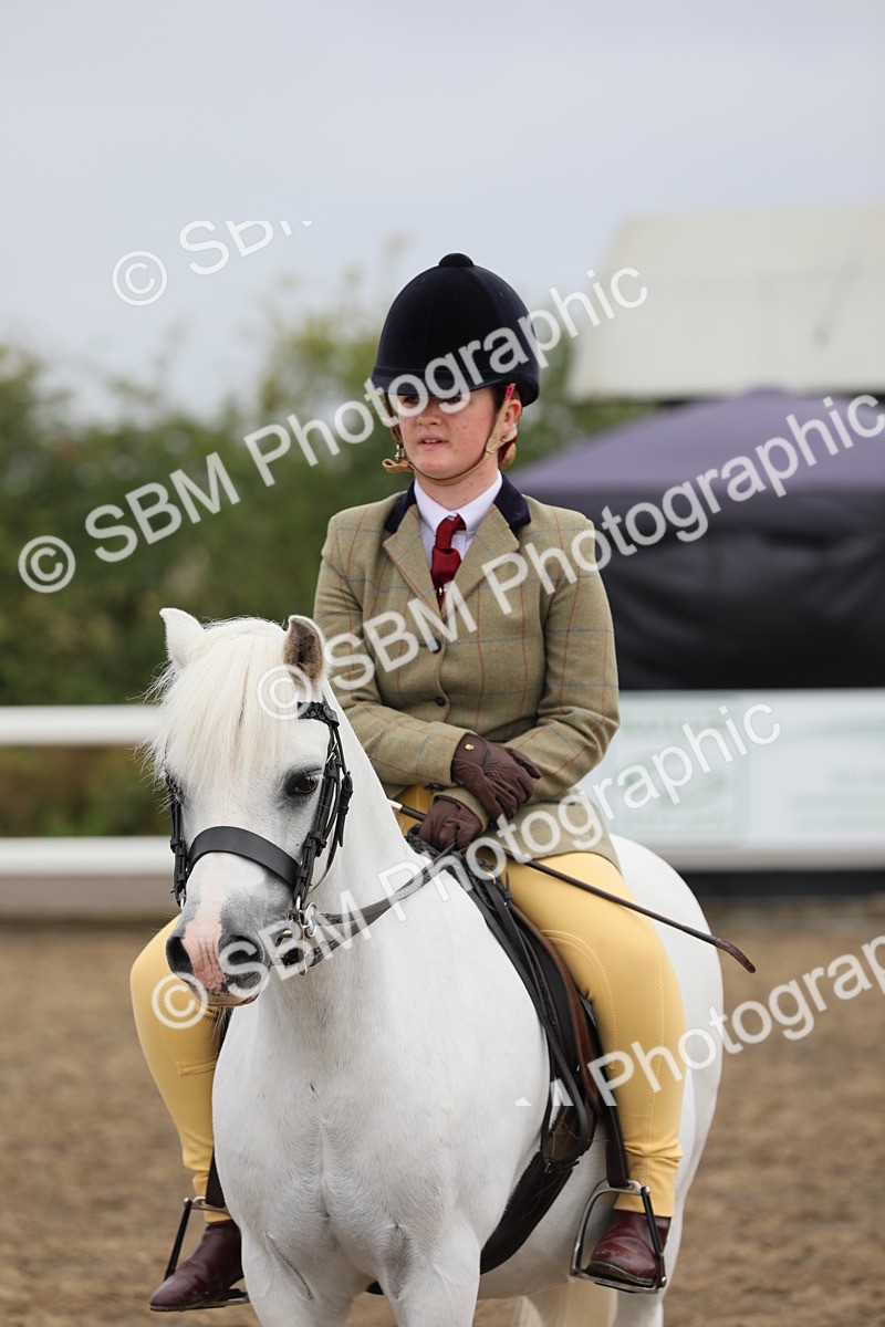 SBM_22369 - Class 807 - Young Rider 11 to 16 Yrs
