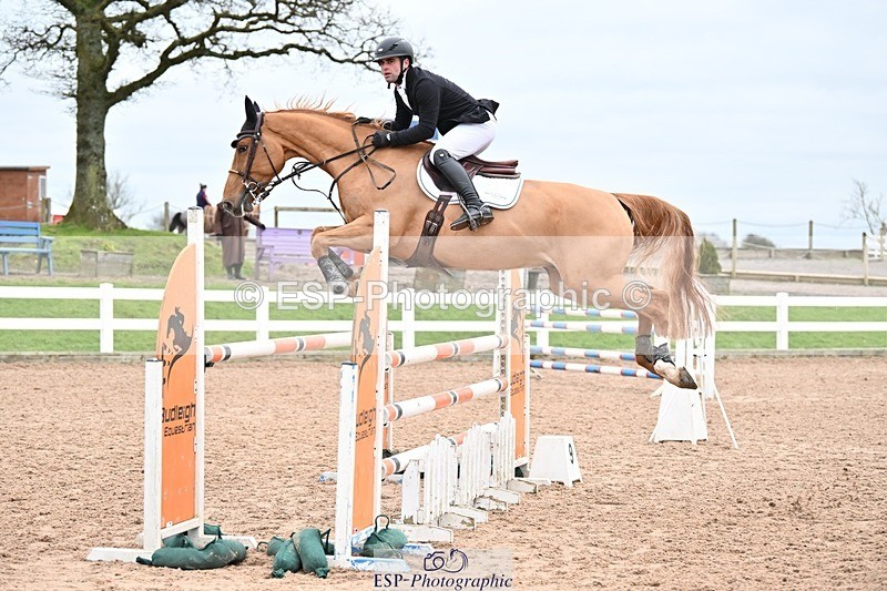 250112-131307-01403 - Cls 20 Newcomers and 1.10m Open