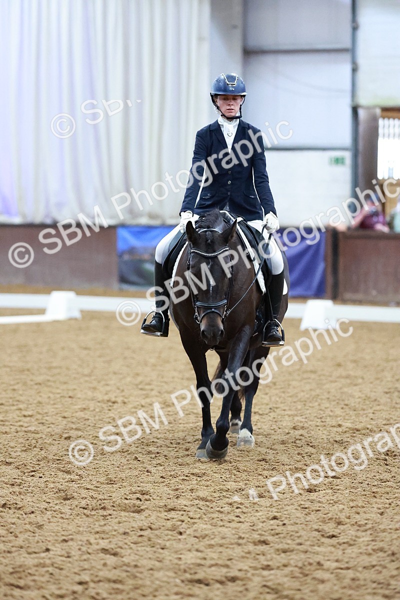 SBM_004451 - Class 12 - E2 Championship - 14.50-15.53