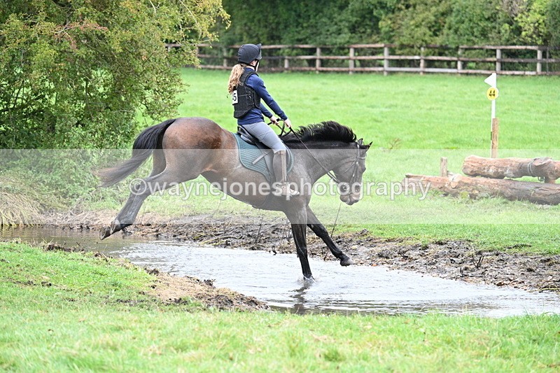 WJ7_1678 - Time at Photographer 13:13 to 13:26