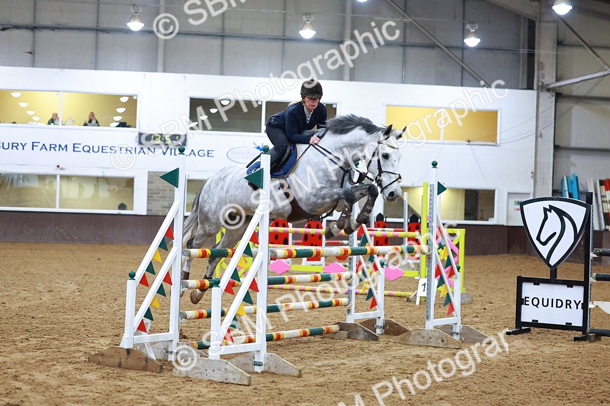 SBM_001899 - Class 4 - Senior Newcomers - 1.10m