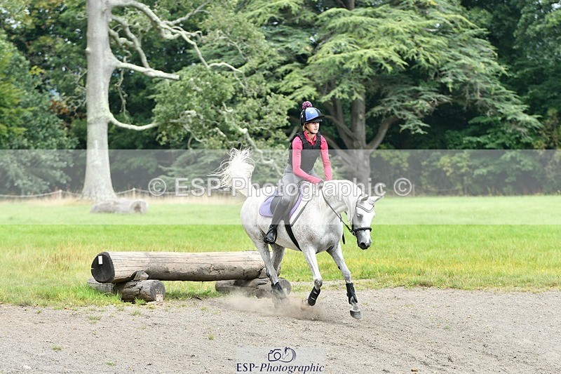 230817-132244-00961 - Theo's 1st Group - XC