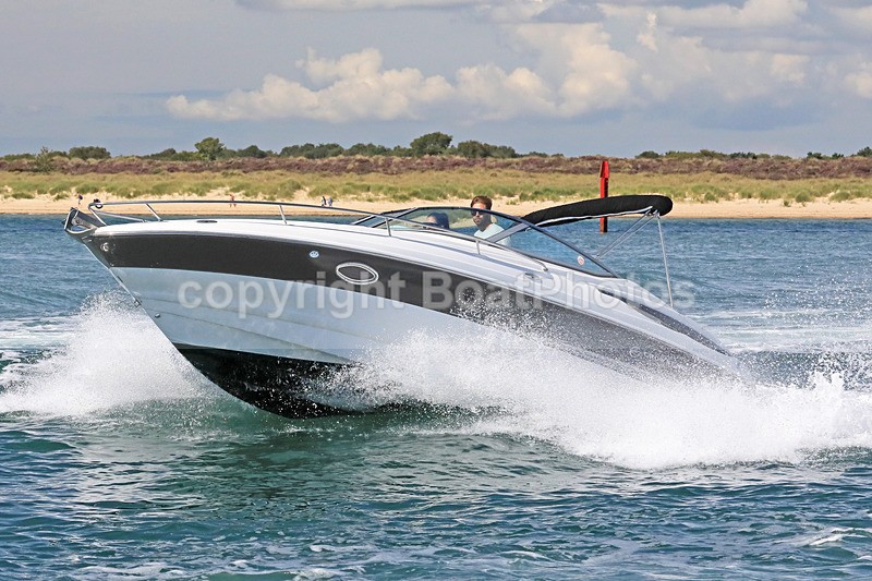 170813 UNNAMED - CROWNLINE 1Y3A3216 - Motorboats - Open