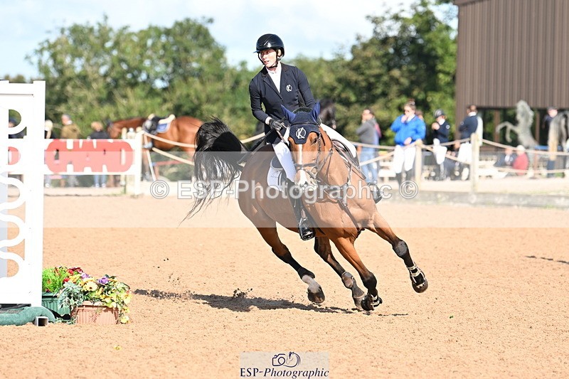 240913A-101919-03460 - Cls 13 Snr 1.05m & 1.10m Open