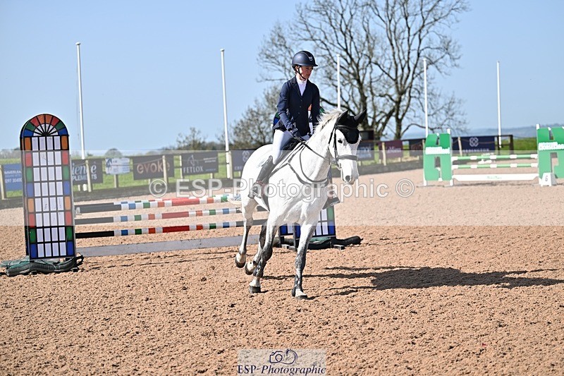 260408-105924-00285 - Cls 2 British Novice and 90cm