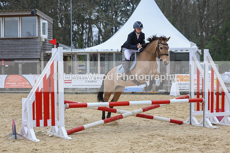 3E7A8031 - Class 11: Junior 70cm