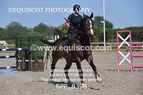 BPP_8398 - CLASS 6 Senior Newcomers/ 1.10m Open