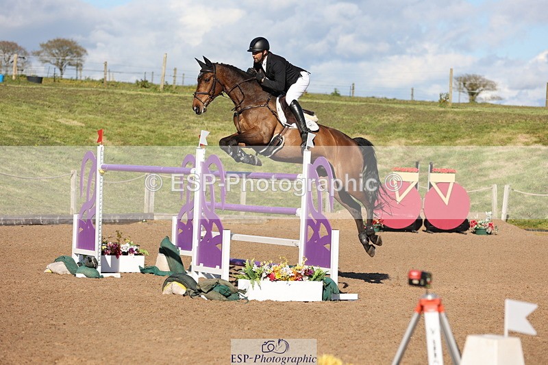 240419A-172650-09792 - Cls 10, 2 Star Big Tour 145cm  Break to End