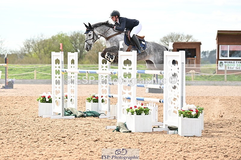 240418A-151600-04628 - Cls 9, 2 Star Big Tour 1.40m