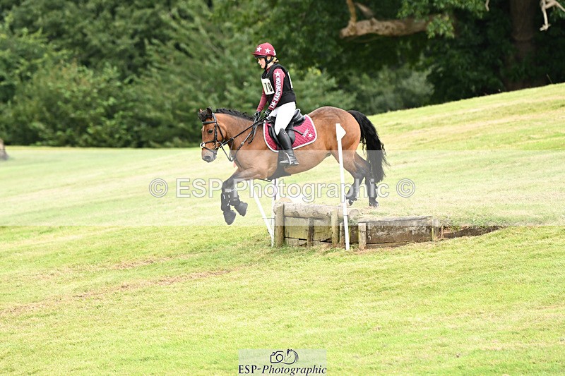 240825X-161020-36678 - 80cm XC 15.30 to 16.30