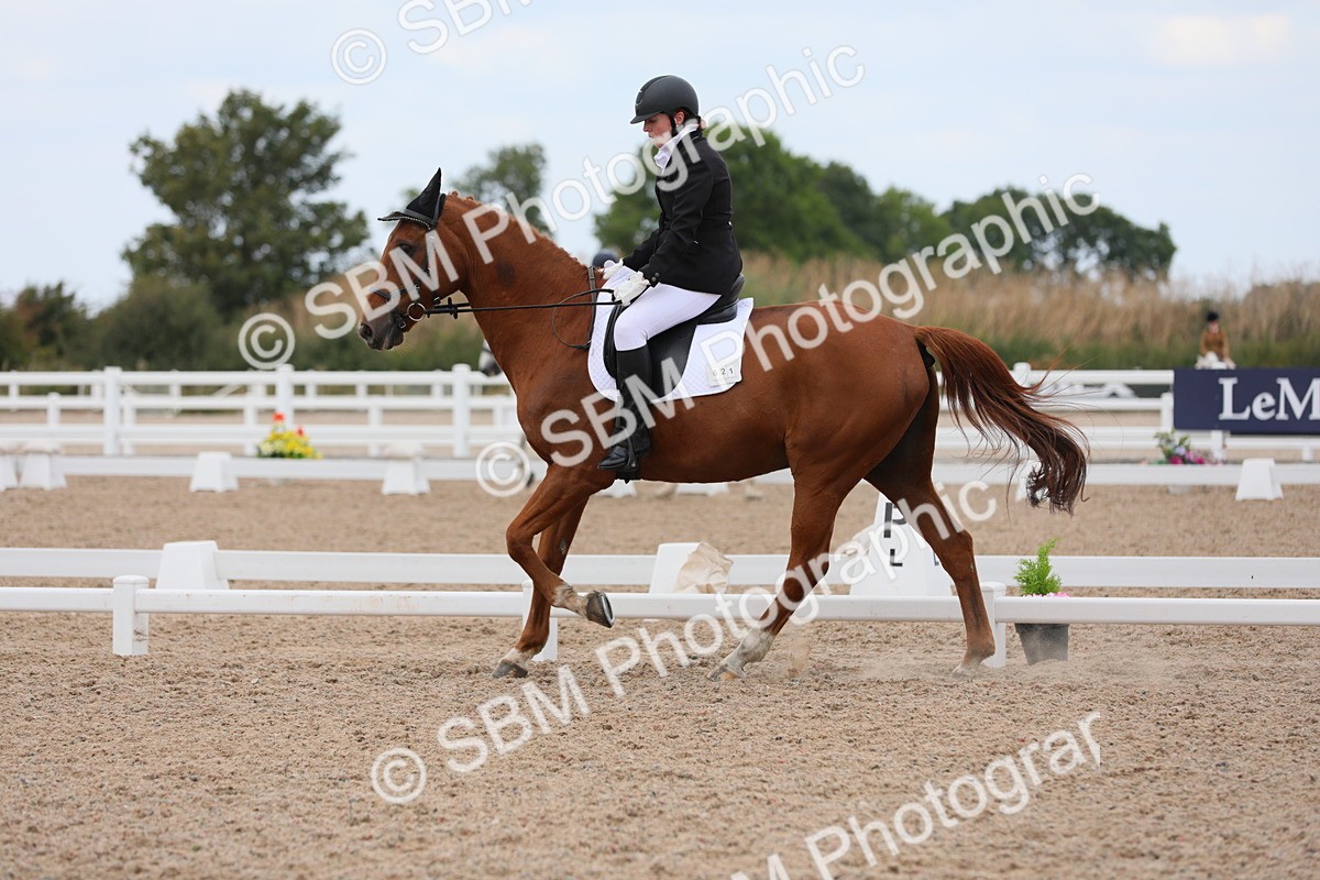 SBM_05708 - Class 32 Novice 1