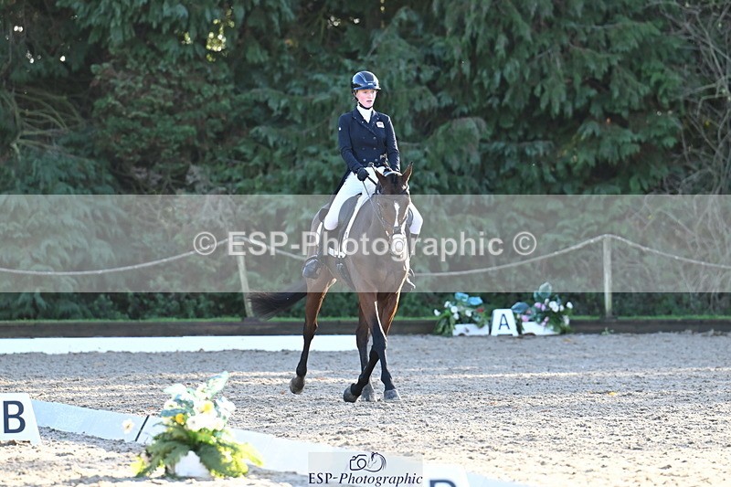 251023A-161732-06035 - B-169-Jessica.McCaldin