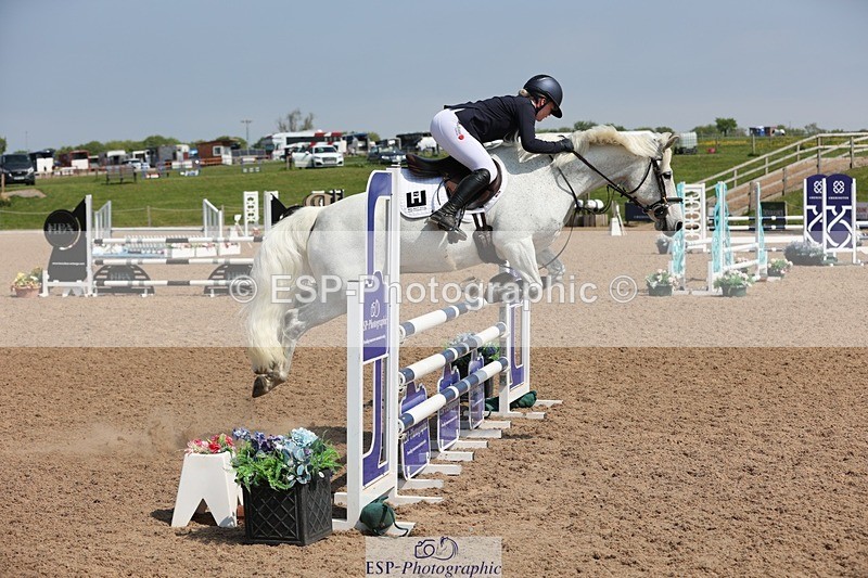 250503-114508-00877 - Cls 8 Pony Newcomers and 1m Open