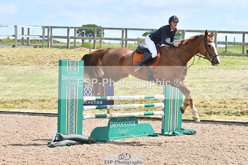 240609A-111825-04499 - Cls 17 Snr 1.05m Open