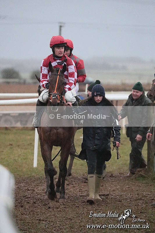 PtP 260125 1099 - Cocklebarrow Point-to-Point racing with the Heythrop Hunt 26/01/25