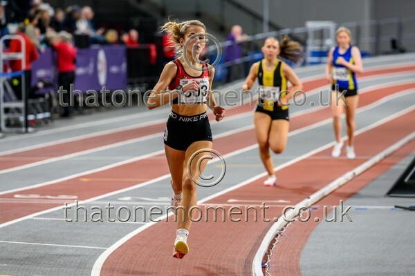 AgeInd25SUN-912874 - Track Female Set One