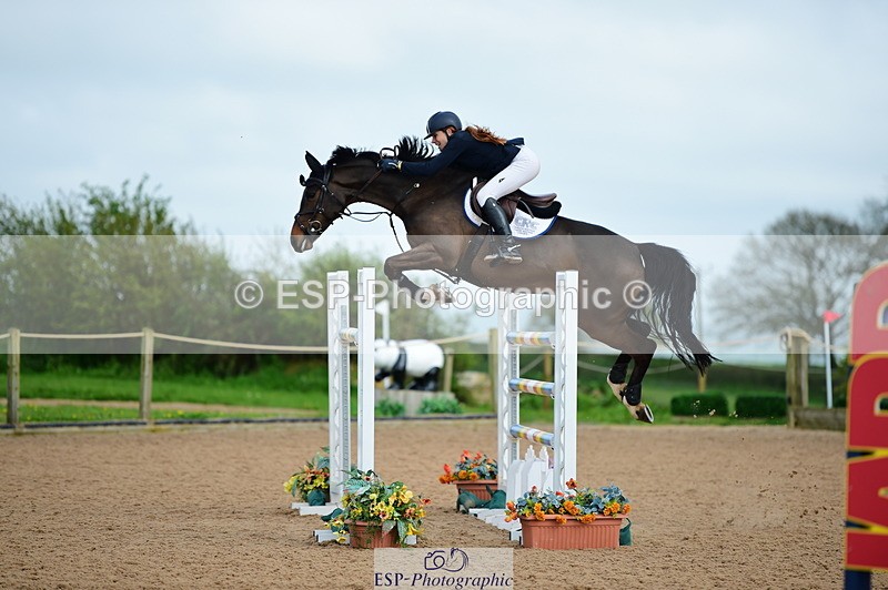 230505A-161244-05233 - Cls 23 National 1.40m Open