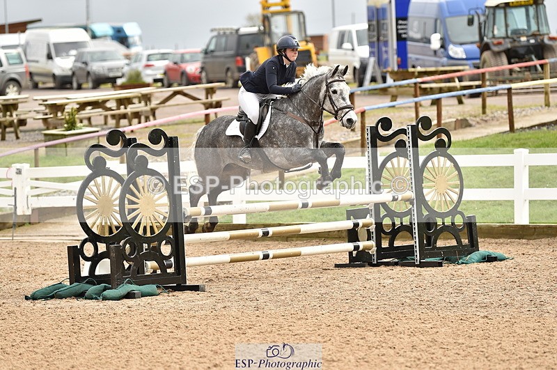 240403A-104434-00065 - Cls 1 British Novice and 90cm Open