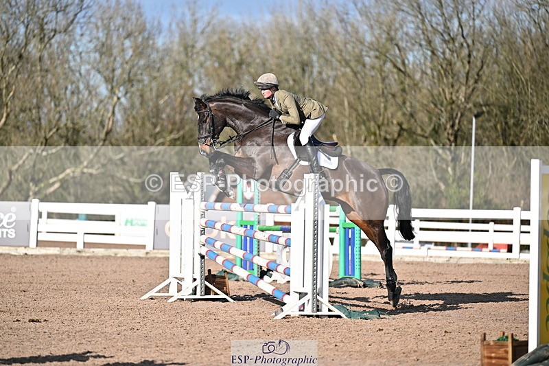 260204A-135302-00399 - Cls 5 Foxhunter and 1.20m
