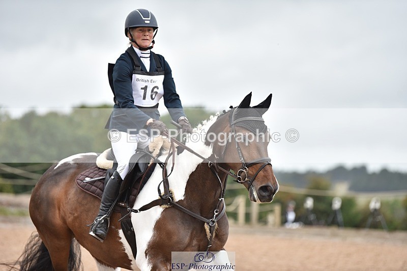 250830-115612-00834 - A-016-Rachael.Whittaker