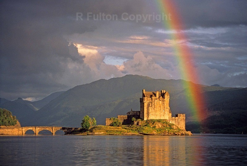 Storm Light Eilean Donan - Landscapes