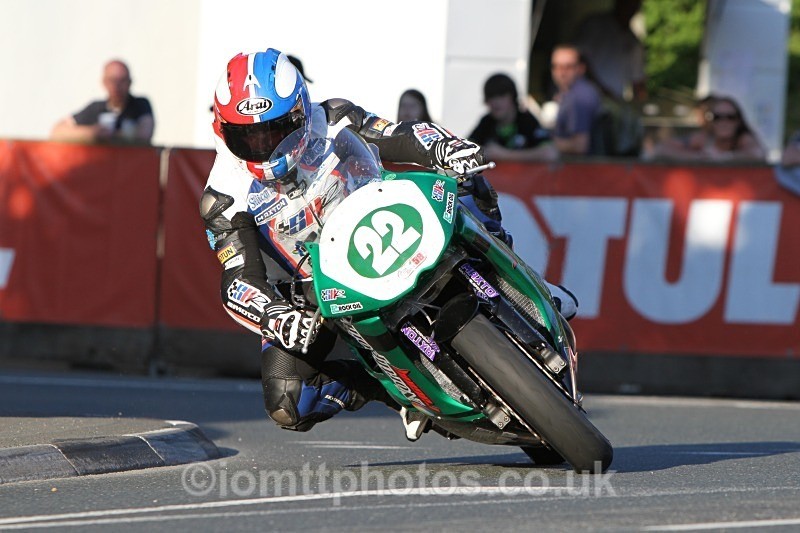  - Saturday Practice Newcomers/Supertwins