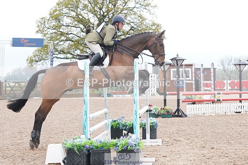 250419-094336-07809 - 414-Sophie.Taylor-PARKFIELD.FOLIES.BERGERE