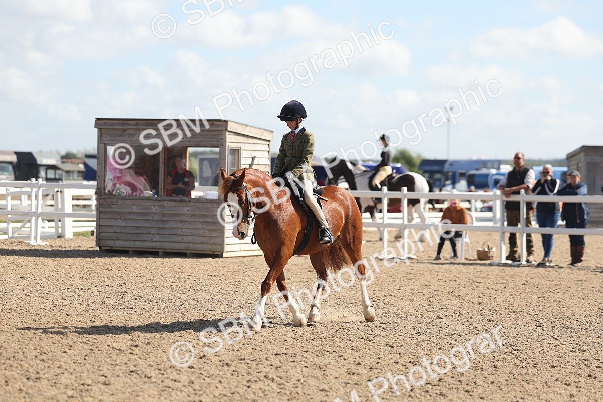 SBM_23070 - Class 806 - Young Rider 10ry and Under