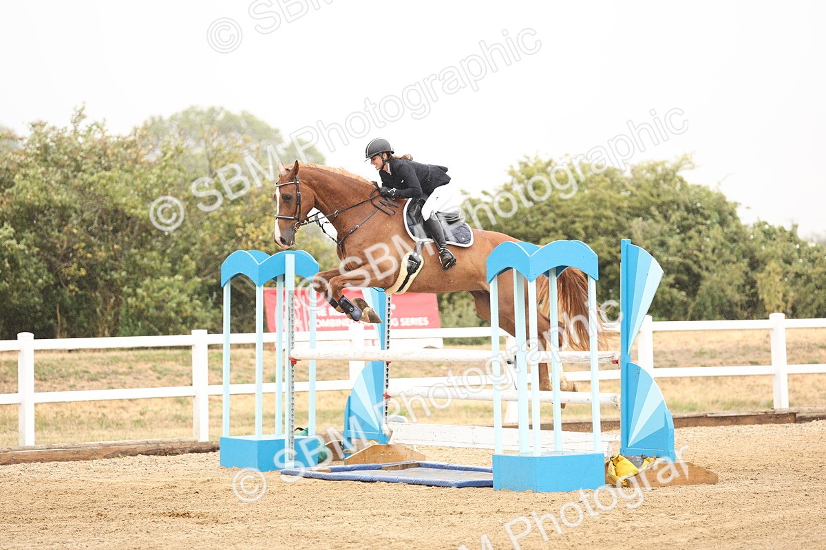 SBM_023986 - Class 6 - Senior Newcomers 1.10m