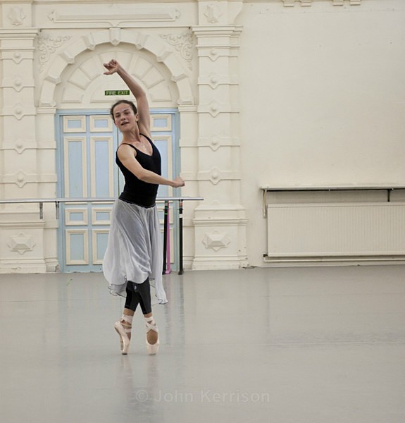  - Elena Glurdjidze and Arionel Vargas - Don Quixote
