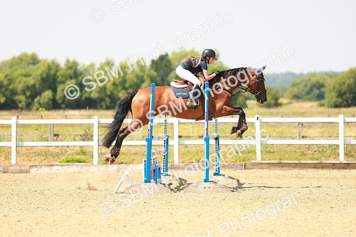 SBM_001680 - Class 4 - Senior Newcomers - 1.10m