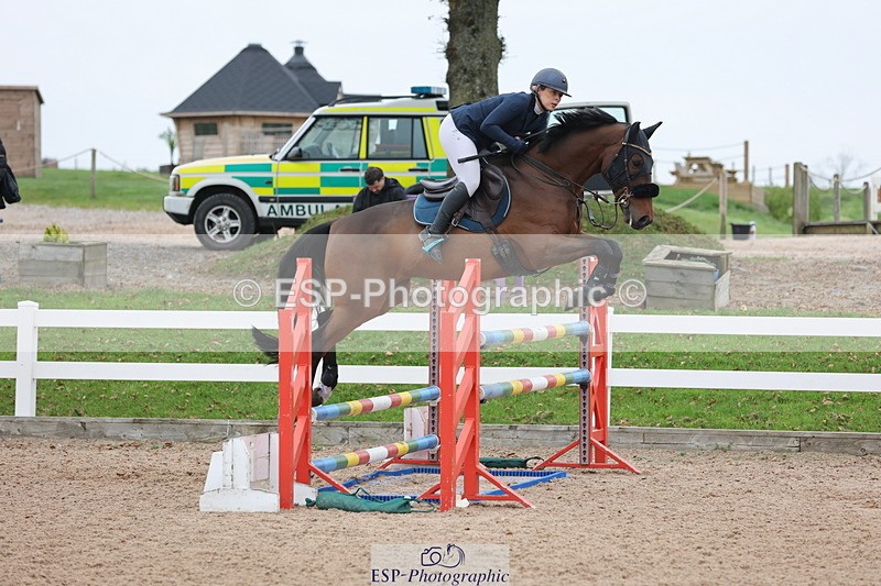 241101A-114655-01492 - FRI Cls 5 Newcomers and 1.10m Open