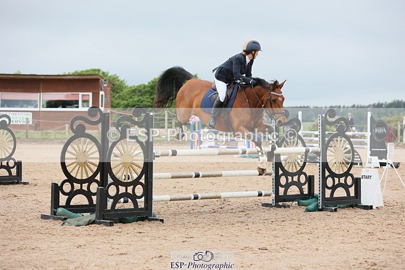 250524-093654-03873 - Cls 13  A&B 1.05m & 1.10m open