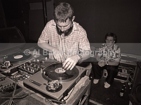 13 prime-cuts  peter parker - Crossed Wires @ planet k manchester 24.03.00