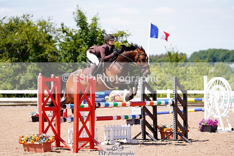 240629A-120124-05153 - Cls 18 Newcomers and 1m Open