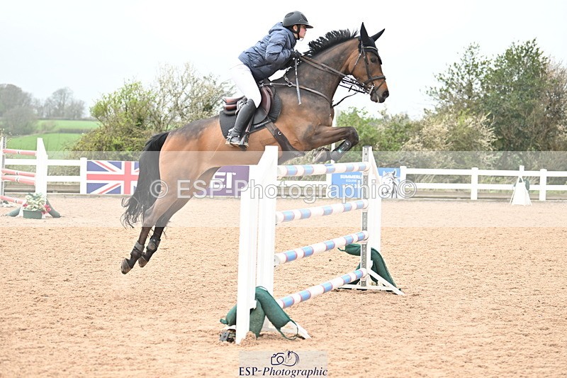 240406A-163325-04412 - Cls 18 National 1.40m Open