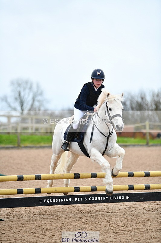 240309A-115437-00584 - Cls 17+18 Club and Schools 70cm