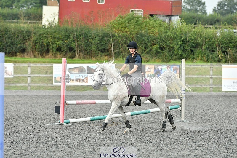 230817-092217-00162 - Theo's 1st Group - Arena