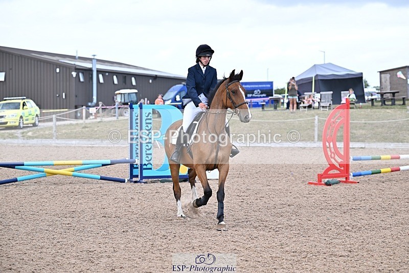 250826-152420-00101 - Clear Round and 60cm