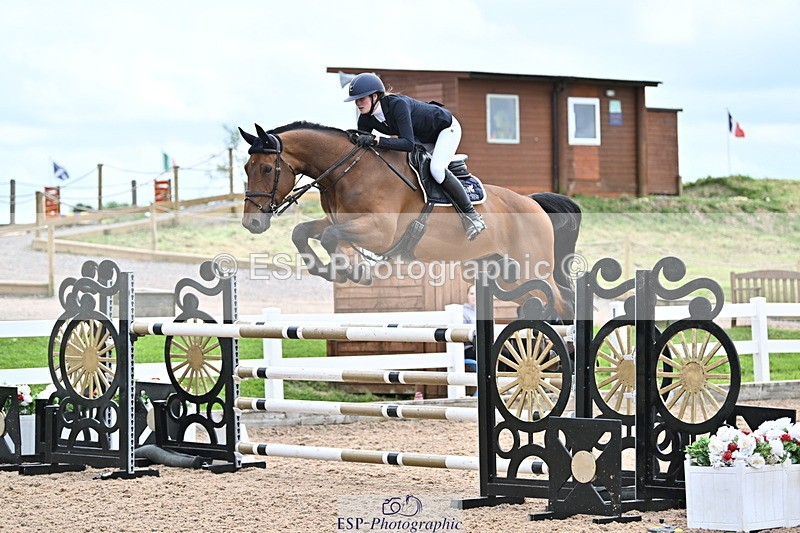 240523A-123534-01766 - Cls 3 Foxhunter