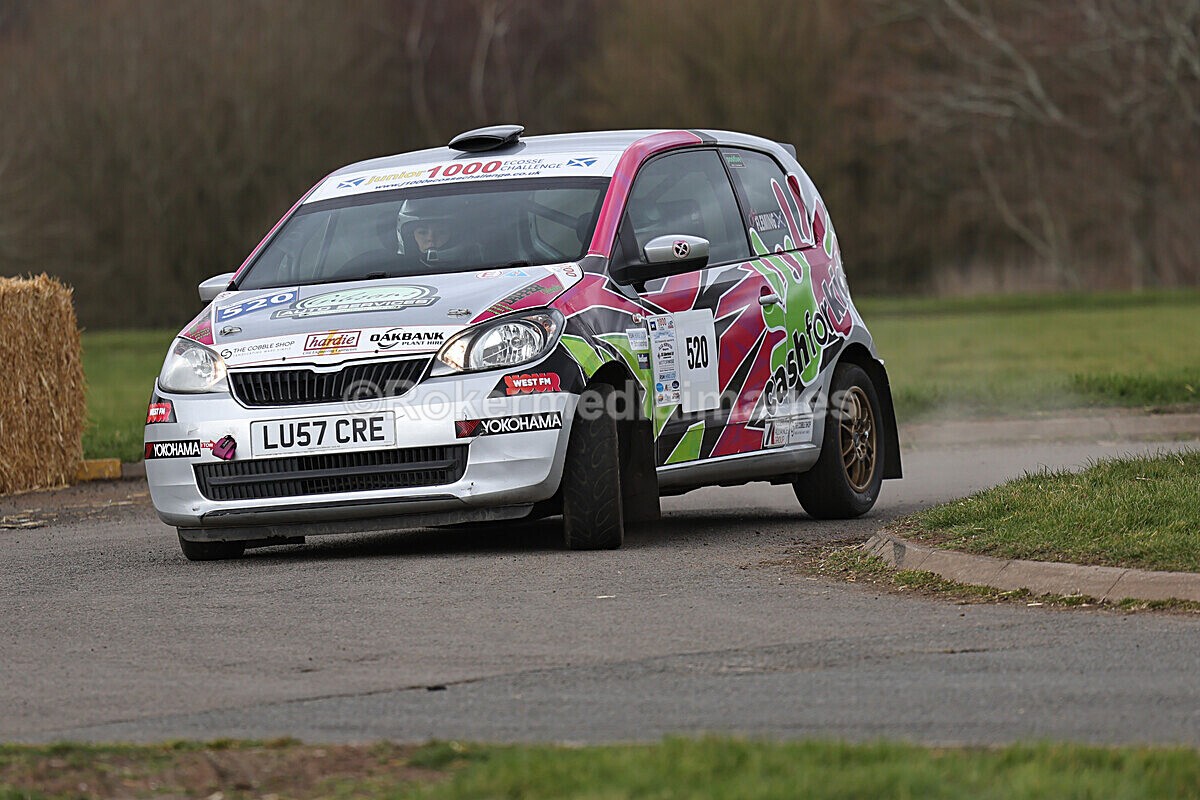 RETRO-841 - Race Retro