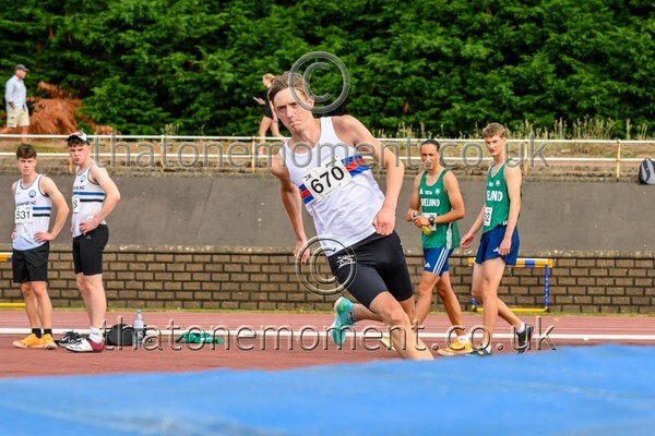 Sen25SUN-915350 - Field Male